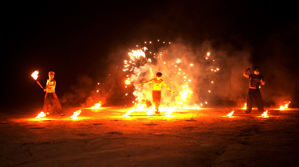 파이어 퍼포먼스 <BURN> — 1