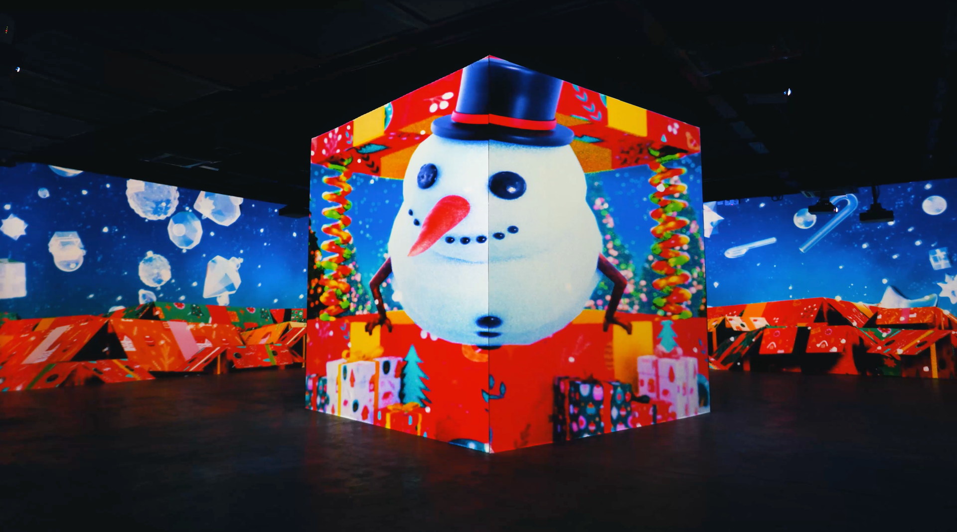 a:museum 《Discover the Magic of Christmas》 — 1