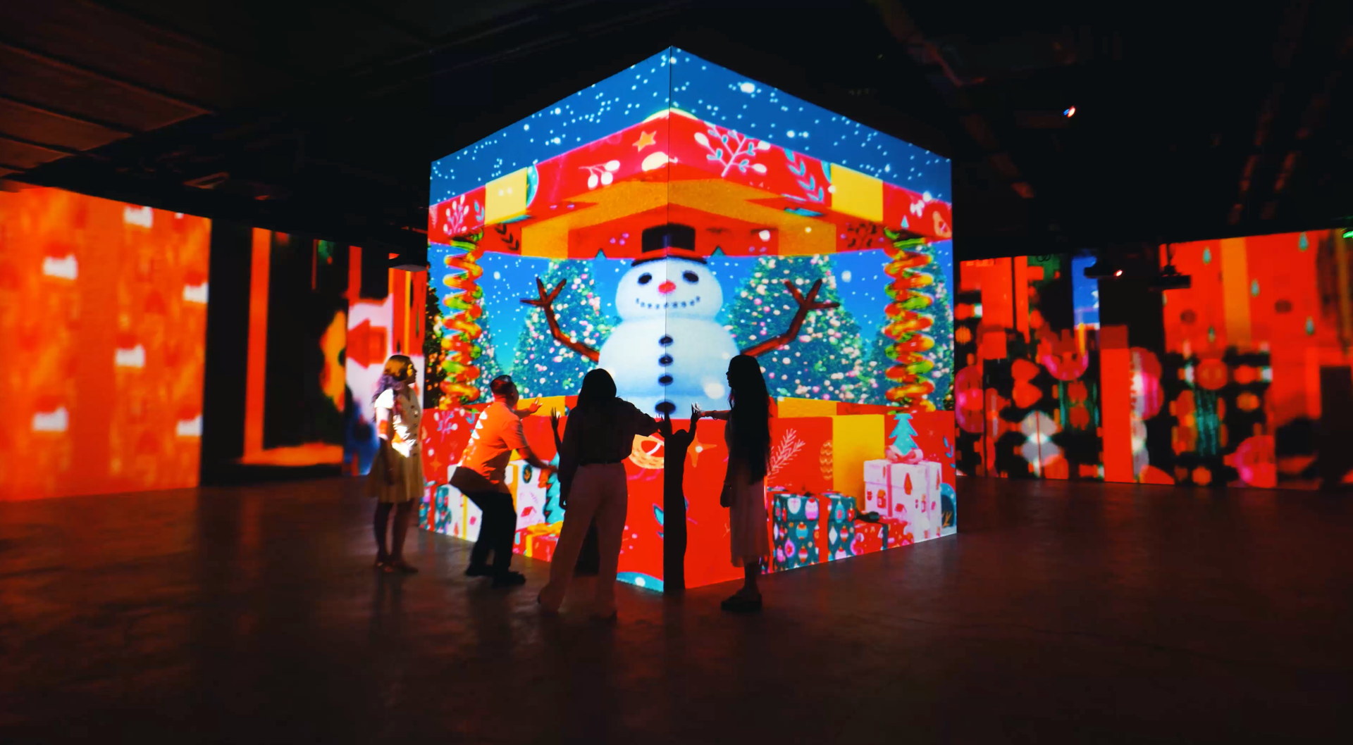 a:museum 《Discover the Magic of Christmas》 — 4